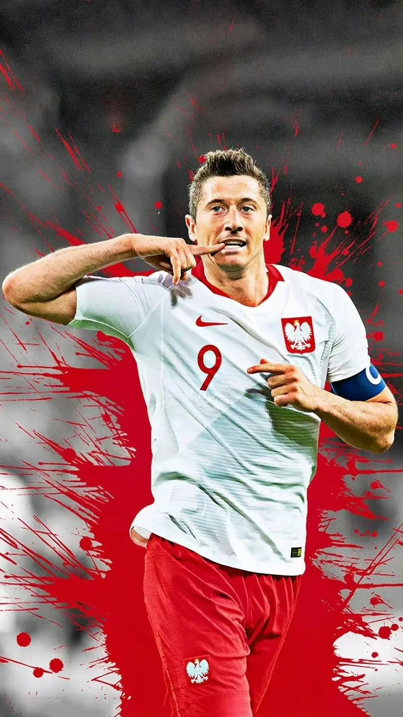 挪威轻取国际米兰,莱万统治全场 挪威轻取国际米兰,莱万统治全场