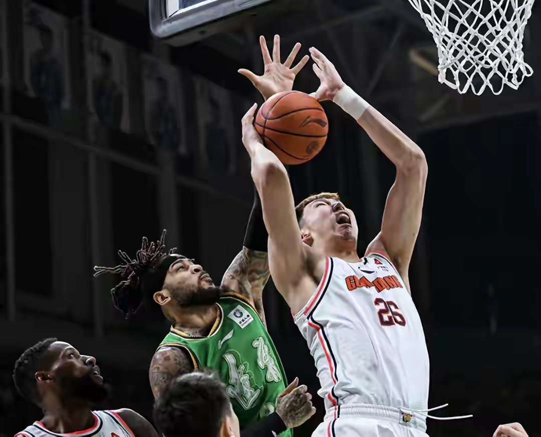 篮网鏖战步行者,周琦惊艳四座 篮网鏖战步行者,周琦惊艳四座