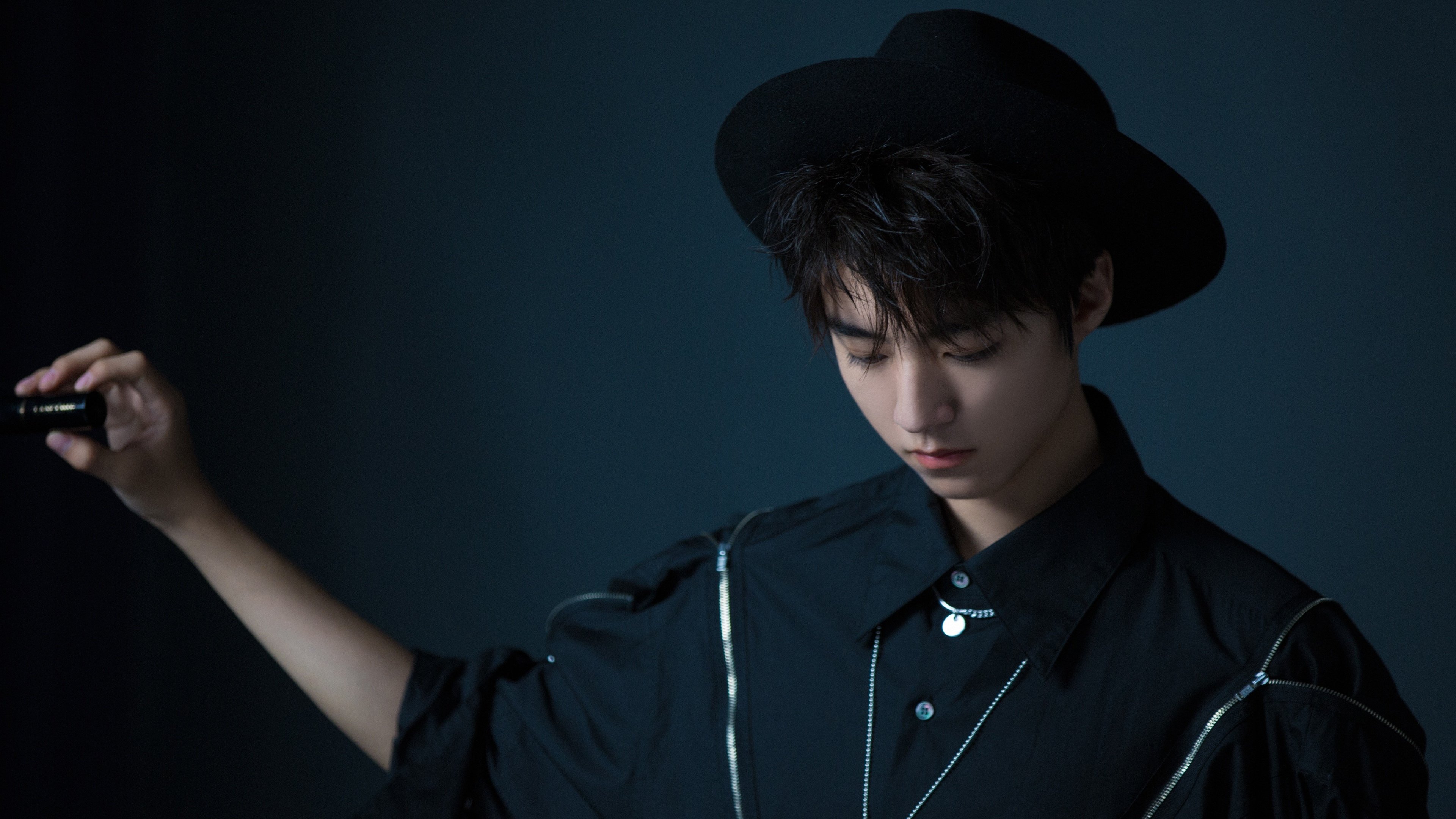 双城记,东契奇星辰耀世,灰熊铁蹄踏碎骄阳